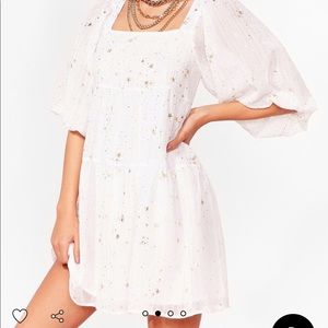 Star Babydoll Dress w Puff Sleeve
